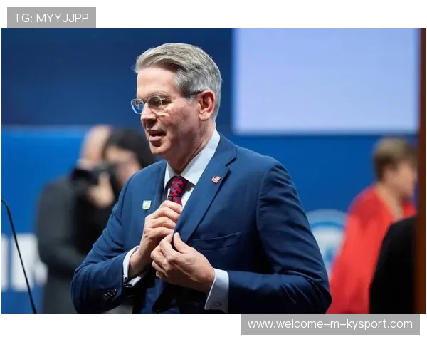 援乌导弹计划重启？特朗普被曝重新评估，特朗普签署4840亿美元援助法案